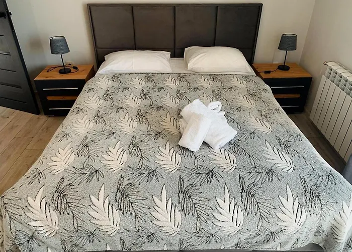 Apartmets Domovik Мира 11С Кв 7 Вместительная Трёхкомнатная Квартира