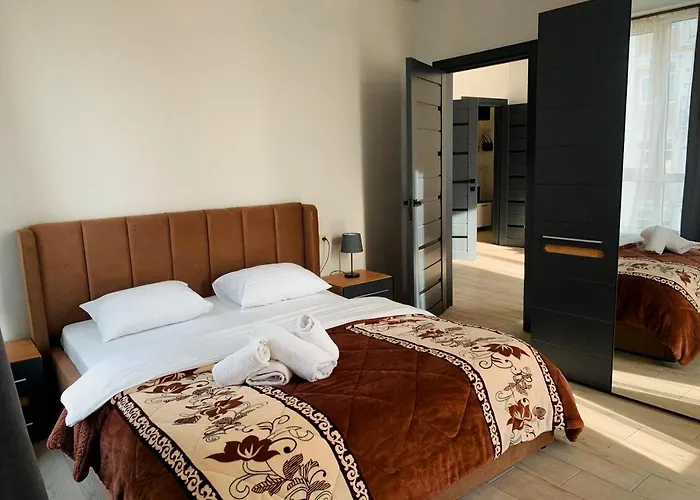 Apartmets Domovik Мира 11С Кв 7 Вместительная Трёхкомнатная Квартира
